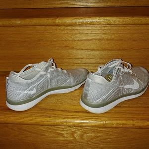 Nike Free Womens 8.5